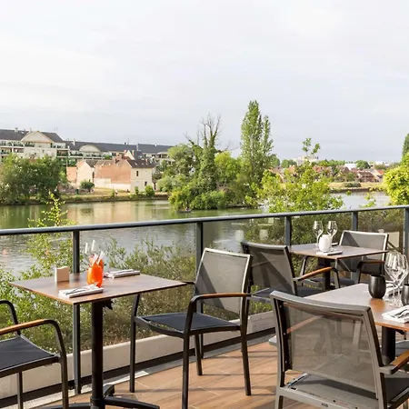 Aiden By Western T'aim & Hotel Compiègne