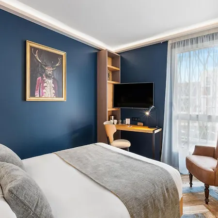 Aiden By Western T'aim & Compiègne