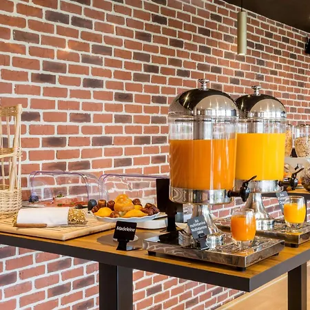 Aiden By Western T'aim & Hotel Compiègne