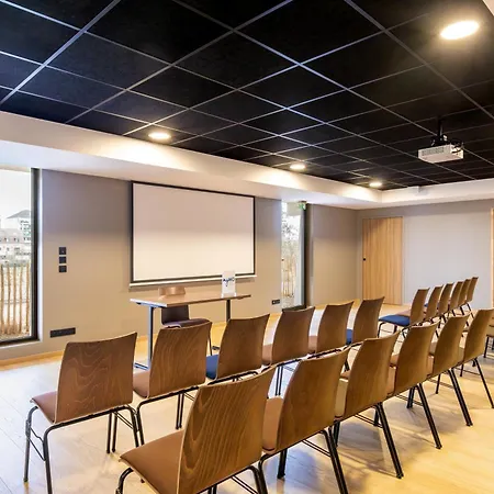 Hotel Aiden By Western T'aim &