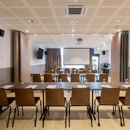 Aiden By Western T'aim & Compiègne