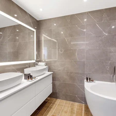 מלון Aiden By Western T'aim & Compiègne