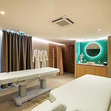 Hotel Aiden By Western T'aim & 4*