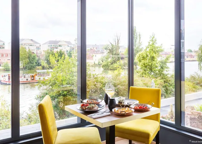 Hotel Aiden By Western T'aim &