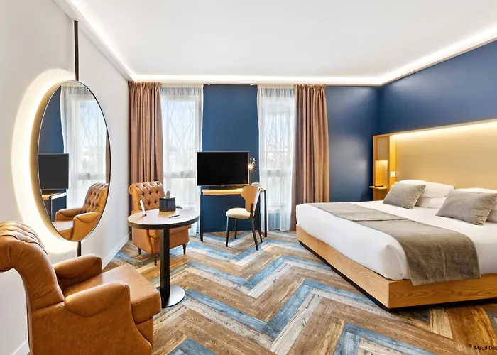 Aiden By Western T'aim & 4*