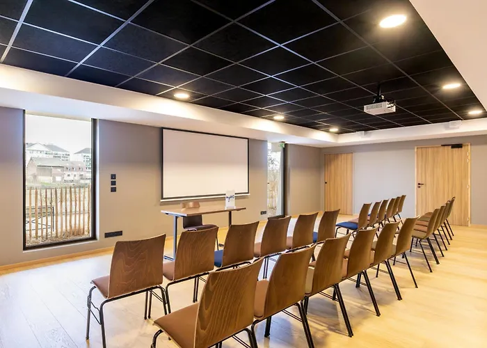 Hotel Aiden By Western T'aim &