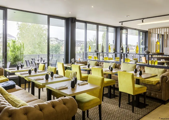 Aiden By Western T'aim & Hotel 4*