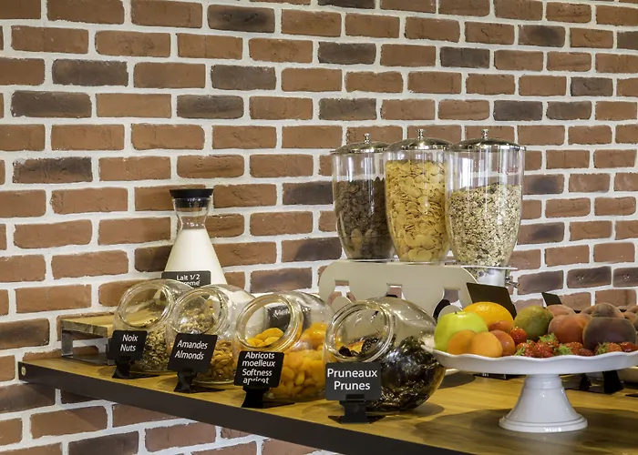 Aiden By Western T'aim & Hotel