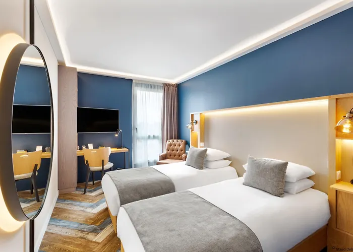 Hotel Aiden By Western T'aim &